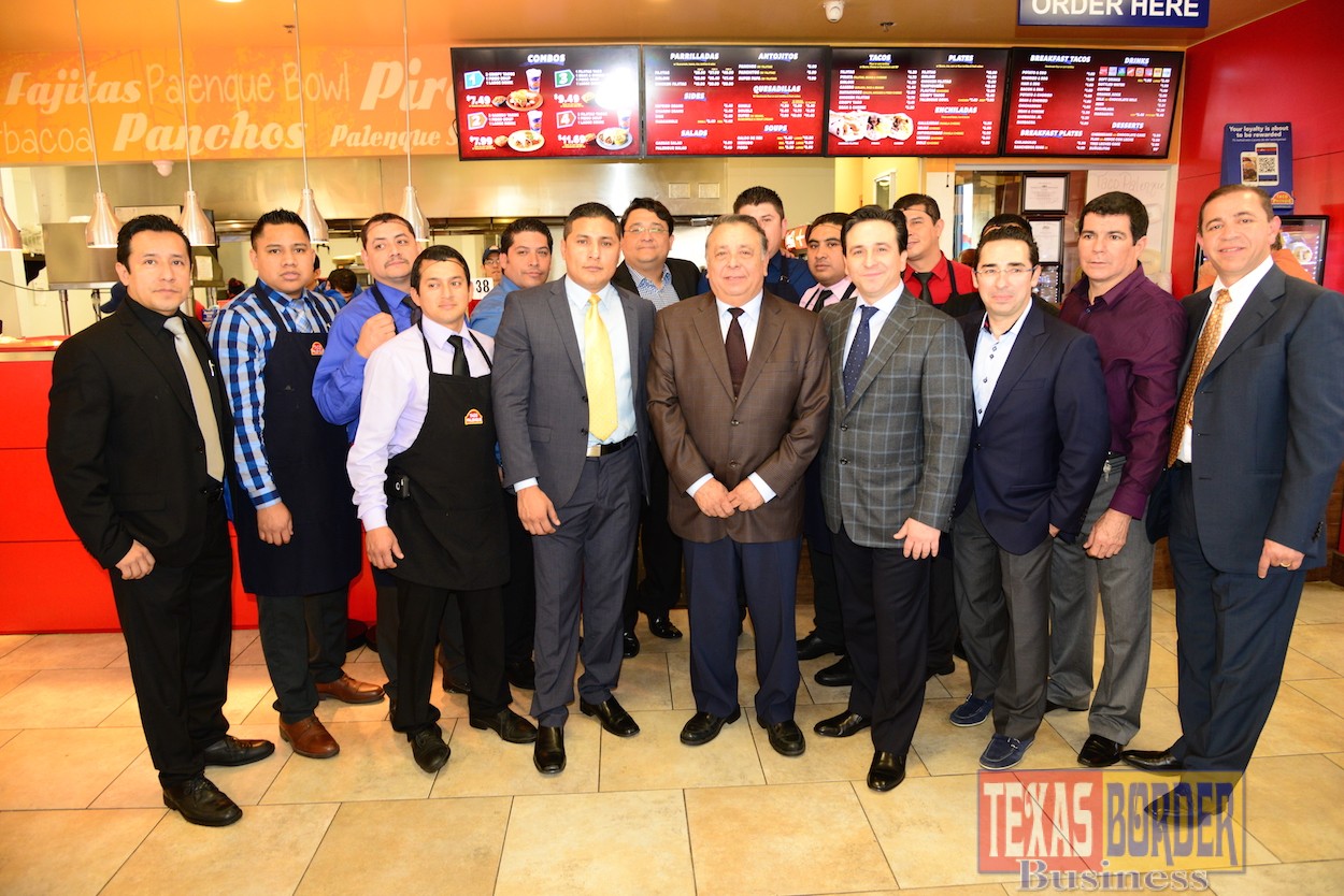 Don Francisco “Pancho” Ochoa, Sr. and his sons Francisco Ochoa, Jr. and Carlos Ochoa with their powerful team that helps to run the Taco Palenque and Palenque Grill restaurants. 