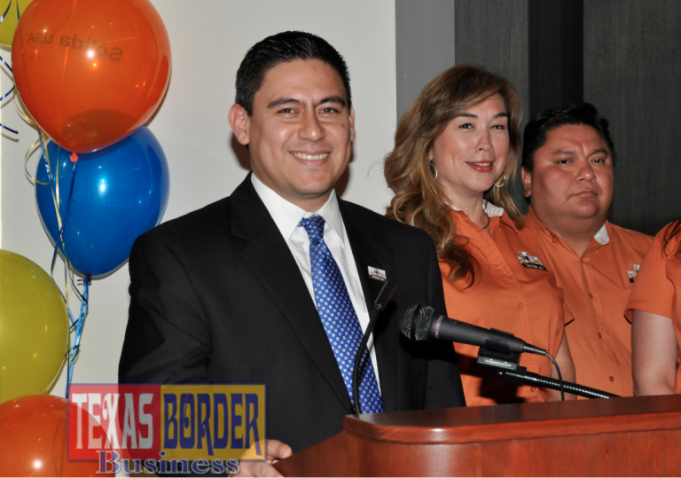 Solida USA Mingles with Local Realtors