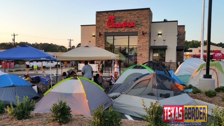 Second Metro Area Chick-fil-A Opening This Year Occurs May 18 in Palmhurst Creating Another 100 Jobs