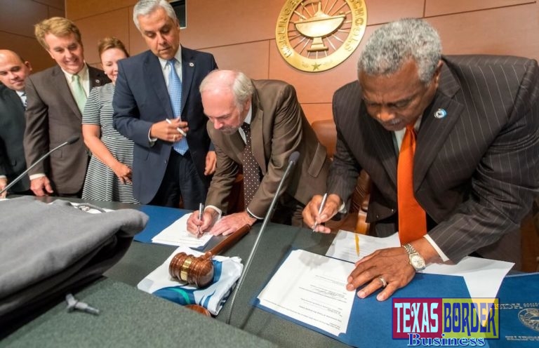 UTRGV, Harlingen CISD sign Dual Credit MOU