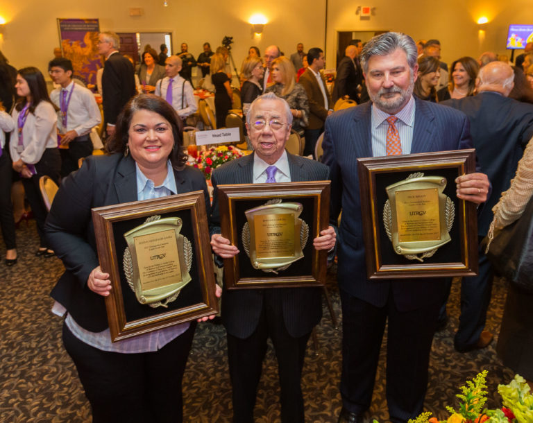 Robert C. Vackar College of Business and Entrepreneurship honors local business leaders at annual luncheon