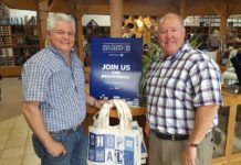 Pictured: Weslaco Chamber President/CEO delivers Small Business Saturday materials to Mary Masso, owner of Boots ‘n Jeans, located along Expressway 83 in Weslaco.