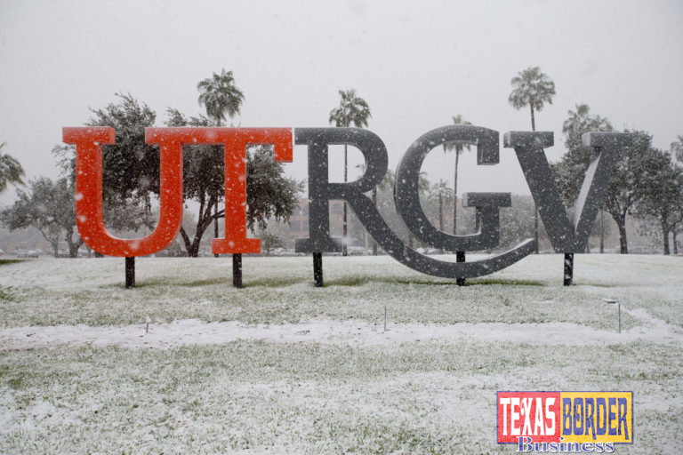UTRGV enjoys winter wonderland