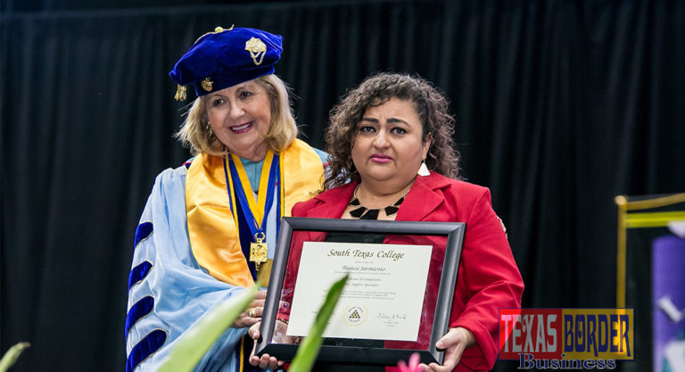 South Texas College awards over 2,700 degrees & certificates at Fall Commencement