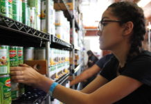 Food Bank RGV Receives $12,000 Donation From Darden Foundation The Food Bank RGV received a generous grant of $12,000 from the Darden Foundation to assist in their efforts of providing help to children facing hunger. Since July 2017, a total of 10,978 children received food from the Emergency Food Pantry. Volunteers help keep the pantry fully stocked. For more information on the programs provided by the Food Bank RGV, contact Libby Salinas, Chief Program Officer, at (956) 904-4506 or by email at libbys@foodbankrgv.com. Also visit www.foodbankrgv.com at any time for information regarding other programs and events.