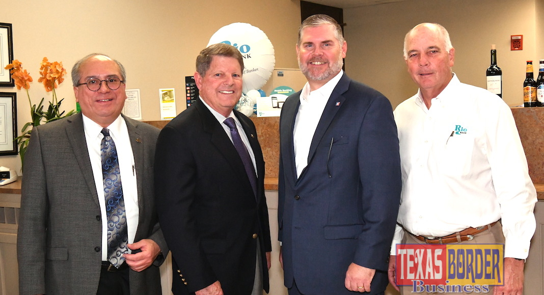 From L-R: Robert A. Salinas, President and CEO Citizens State Bank in Roma, Texas; Paul Moxley, President and CEO Texas Regional Bank, RGV; Chris J. Furlow, President of the Texas Banking Association, and Ford Sasser, President Rio Bank and the host of the event. Photo by Roberto Hugo Gonzalez