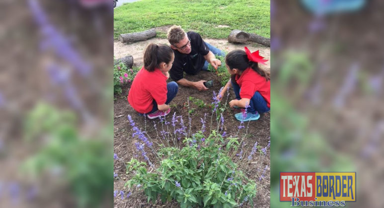 Allen Williams, PSJA ISD's Landscape & Wildlife Habitat Specialist gives a mini lesson to PSJA students as part of their school's outside classroom.