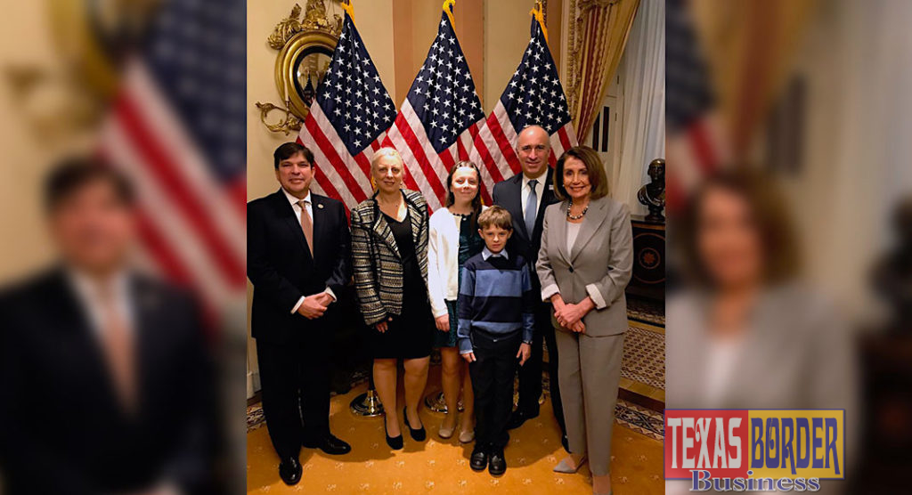Congressman Gonzalez and Nancy Pelosi hosted Rabbi Kogan and his family.