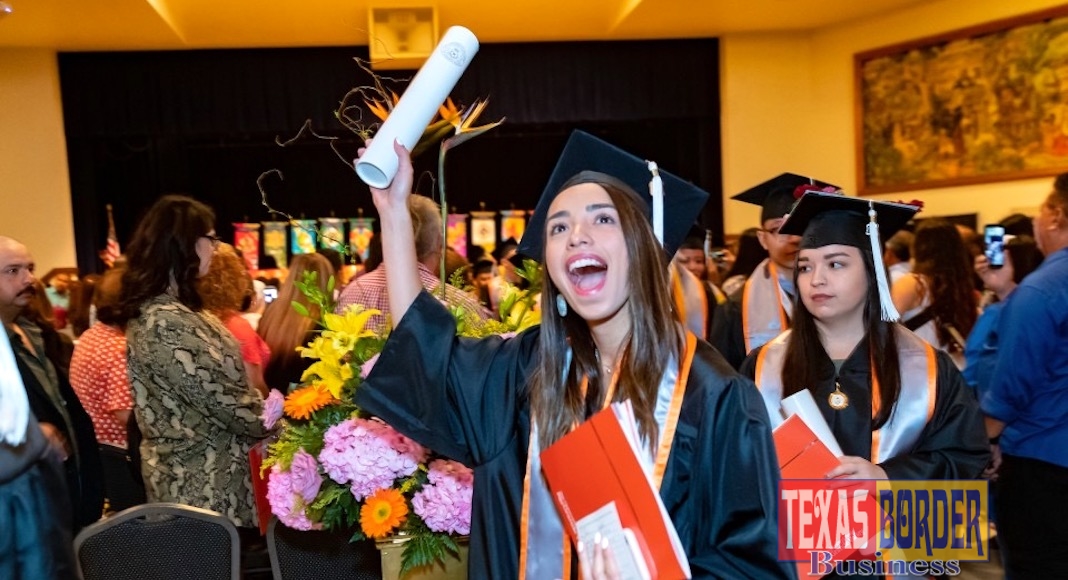 Utrgv Graduates First Group Of First Class Vaqueros Texas Border Business