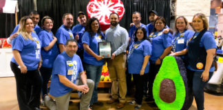 Thank you to Walmart for co-sponsoring Empty Bowls 2019! Pictured are some the Walmart volunteer team from Empty Bowls 2018. For more information, contact Philip Farias, Mgr. of Corporate Engagement & Special Events, by calling (956) 904-4513 or pfarias@foodbankrgv.com.
