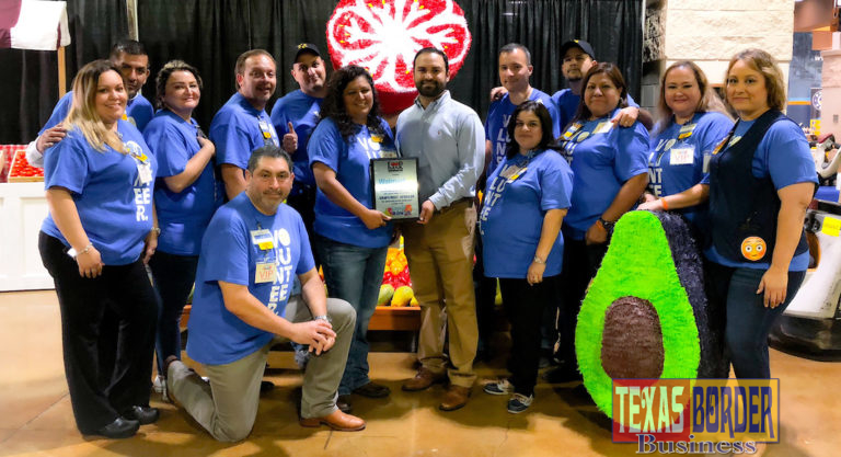 Thank you to Walmart for co-sponsoring Empty Bowls 2019! Pictured are some the Walmart volunteer team from Empty Bowls 2018. For more information, contact Philip Farias, Mgr. of Corporate Engagement & Special Events, by calling (956) 904-4513 or pfarias@foodbankrgv.com.