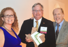 IBC Bank-Austin President & CEO Bob Barnes Awarded Urban Land Institute Influencer Award at 2019 Impact Awards