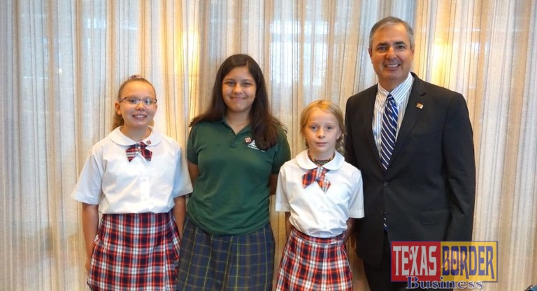 IBC Bank Brownsville Hosts Mentorship Presentation For Area Students From Brownsville Minitropolis® Programs