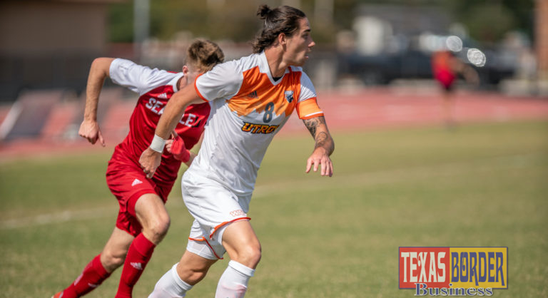 Arthur Rogers signs professional contract with Hartford Athletic