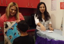 UTRGV Students share Science Knowledge with children at Museum Event