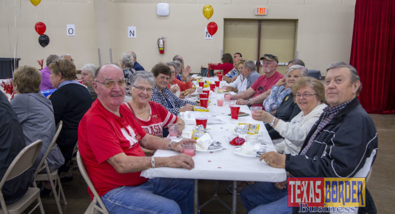Hundreds of Winter Texan Enjoy Edinburg Chambers Casino Day