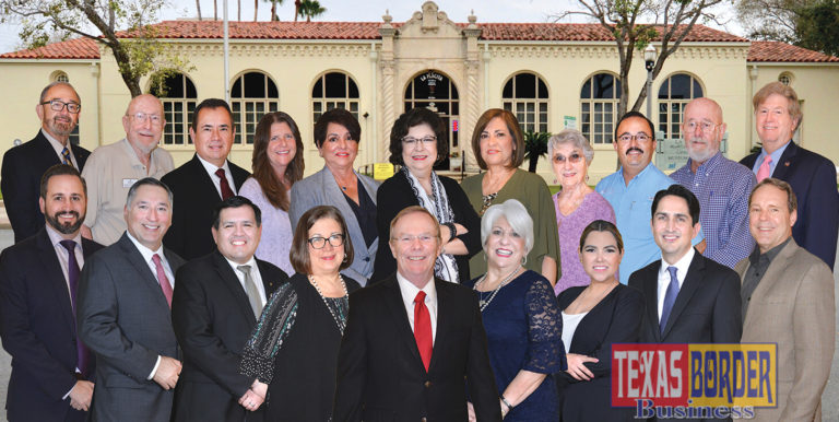 Front row from L - R: Seby Haddad (CC), Javier Villalobos (CC), Joaquin JJ Zamora (CC), Elva M. Cerda (MD), Mayor Jim Darling, Veronica Vela Whitacre (CC), Tania Ramirez (CC), Omar Quintanilla (CC) Mike Hovar (MB). Back row from L - R: Joe Vera, (ACM), Spud Brown (MB), Roy Rodriguez (CM), Michelle Rivera (ACM), Yoli Cantu (artist), Piedad Martinez (MB), Olga Gabriel (MB), Nedra Kinerk (MB), Mike Hernandez (Parks Director), Danny Boultinghouse (architect), John M. Kreidler (MB Pres) CC - City Commissioner | CM - City Manager | MD - Museum Director | ACM - Asst City Manager | MB - Museum Board member. Photos by Roberto H. Gonzalez