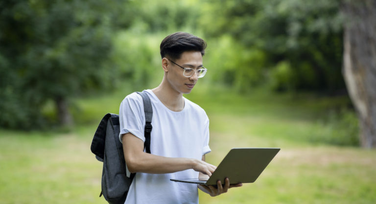 WGU to Grant $1 Million in Scholarships for Internet Access