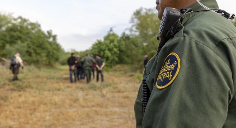Border Patrol Agents Disrupted a smuggling attempt on Highway 281
