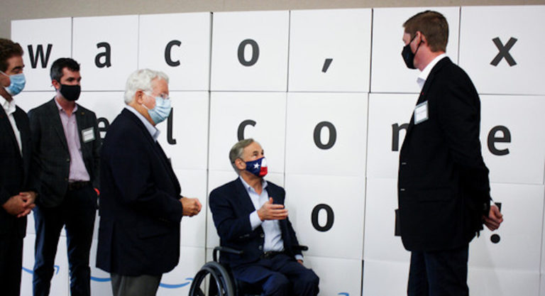 Texas Governor Abbott Welcomes New Amazon Fulfillment Center In Waco