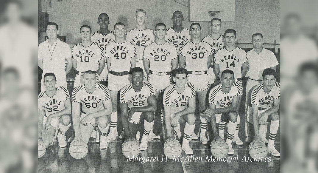 Take Me Back Tuesday: The 1963 National Championship - Saint John's  University Athletics