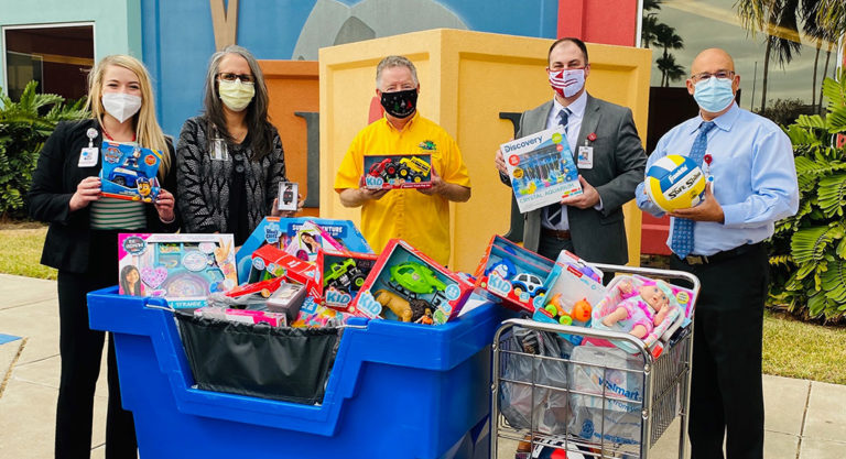 Edinburg Rotary Club donates toys to children’s hospital