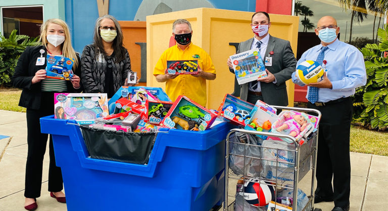 Edinburg Rotary Club donates toys to children’s hospital