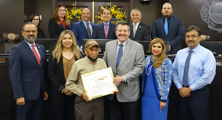 Laredo Council Awards Various Recognitions to Local Citizens