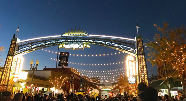 Downtown Fiesta de las Luces Brightens South El Paso Street with Music, Food Trucks and Vendors