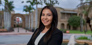 UTRGV graduate student Alejandra Jimenez received the 2021 Future Texas Business Legend Award. Jimenez, who is from Brownsville, currently is pursuing a master’s degree at UTRGV in business analytics. (UTRGV Photo by David Pike)