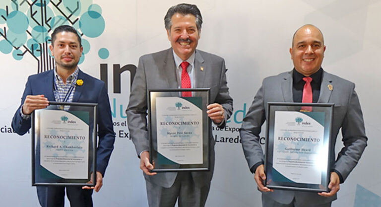 City of Laredo Congratulates Leaders for Being Recognized on Vaccination Efforts