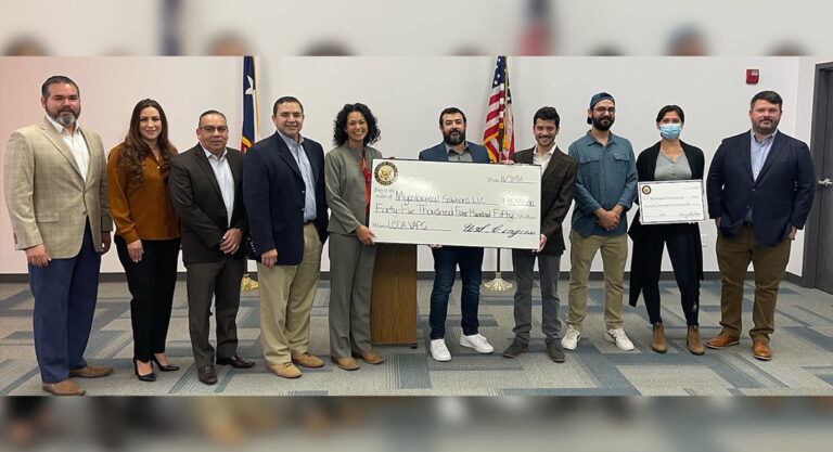Rep. Cuellar Hosts USDA Under Secretary Small in Texas-28 to Announce $45,450 for the Production of Mushroom Extract