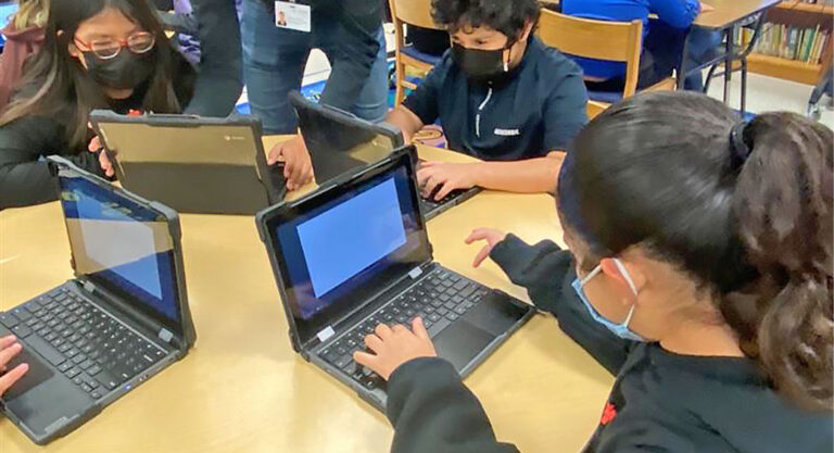 Chromebooks Rolled Out For Students In Grades 3-5