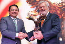 Schaefer Stevedoring Recognized with 2021 Chairman’s Award