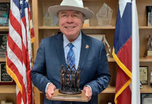 Senator Hinojosa Receives the “Mayor Leo “Polo” Palacios Service Award