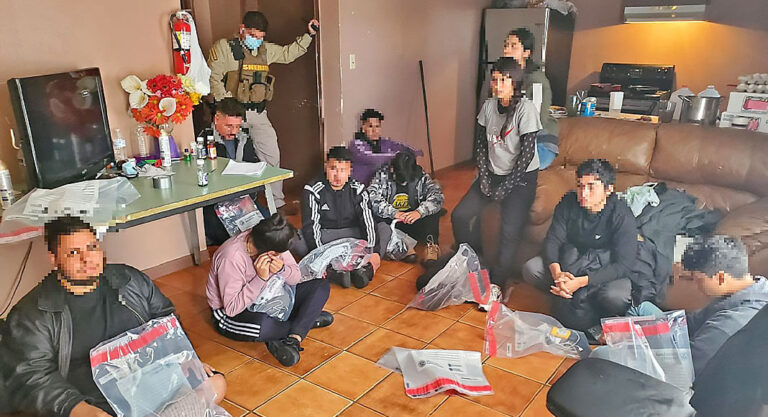 Two Failed Smuggling Attempts Lead to 21 Arrests