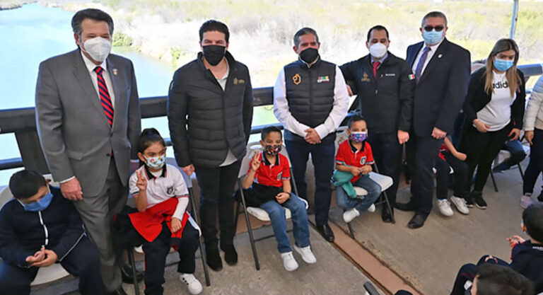 Laredo Joins Nuevo León in Vaccination Drive