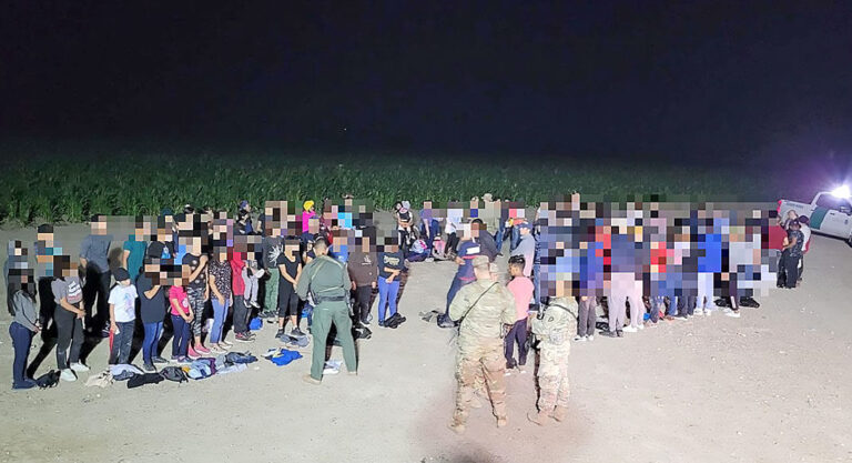 RGV Agents Assist Injured Migrants