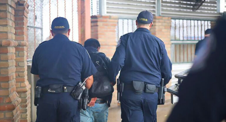 CBP Officers Apprehend Fugitive Wanted for Murder 
