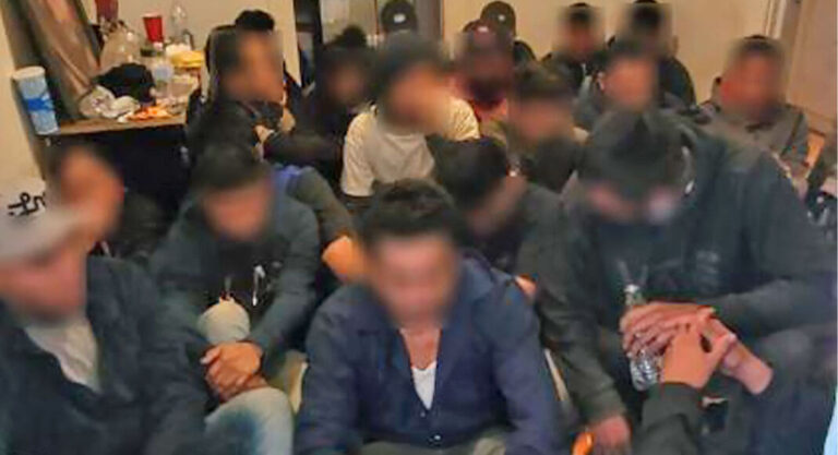 Agents shut down stash house 