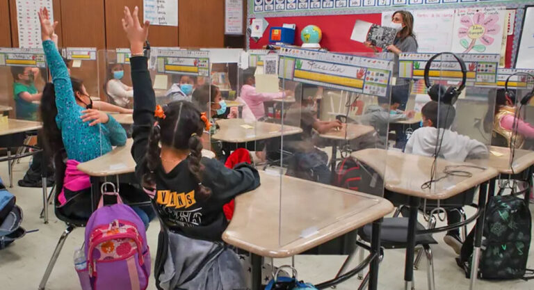 Federal government should pay to educate undocumented students in Texas