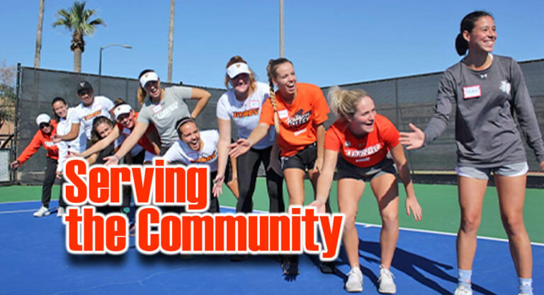 Women’s Tennis Earns Regional Community Service Award From ITA