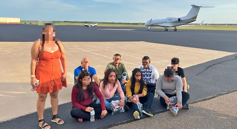 Smugglers Attempt to Use Airplane to Smuggle Migrants