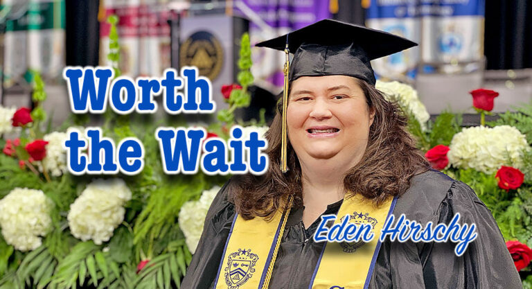 Online Student, Dallas Native Earns Degree