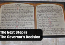 Texas Legislature Passes Bill Requiring Ten Commandments in Classrooms