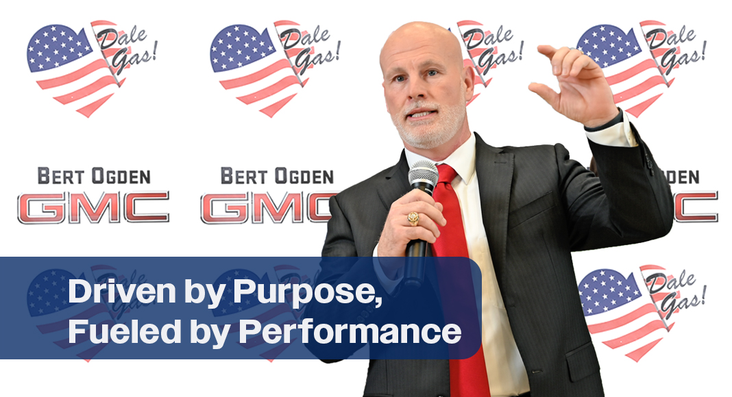 On June 11, 225, Billy Kelley, General Manager of Bert Ogden Buick-GMC, addresses the team. Image by Noah M. González