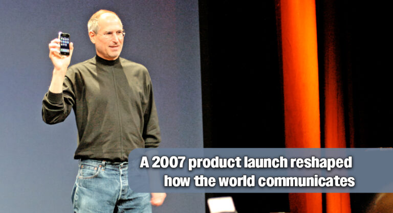 19 Years Ago, Steve Jobs Introduced a Phone That Changed Technology