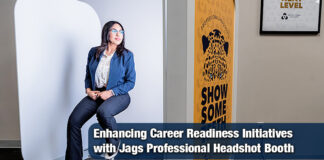 STC Launches Jags Professional Headshot Booth to Support Student Career Readiness