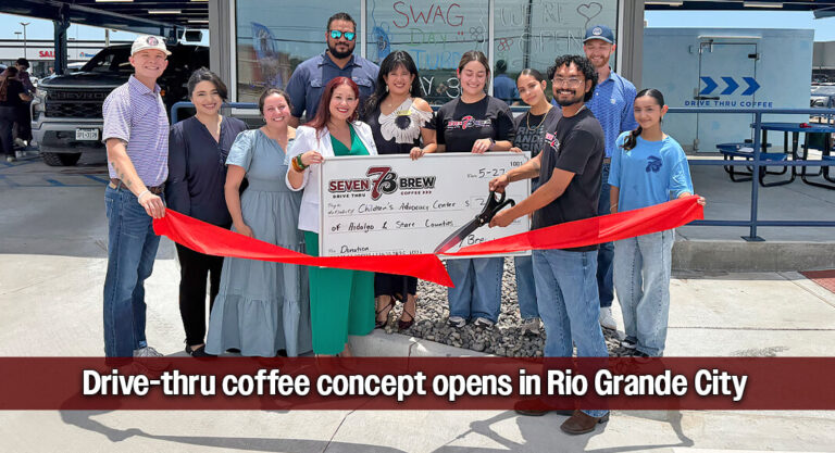 7 Brew Coffee Cuts Ribbon in Rio Grande City