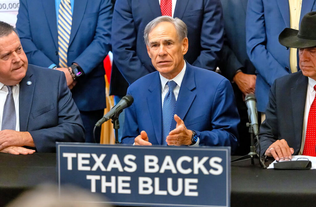“Republican members of the United States House and Senate from the State of Texas, they spearheaded the effort, at my request, to ensure that Texas would be reimbursed for the costs that we had to incur to save the United States of America,” said Governor Abbott. “I would like to thank them for their efforts.” Photo: Office of The Governor